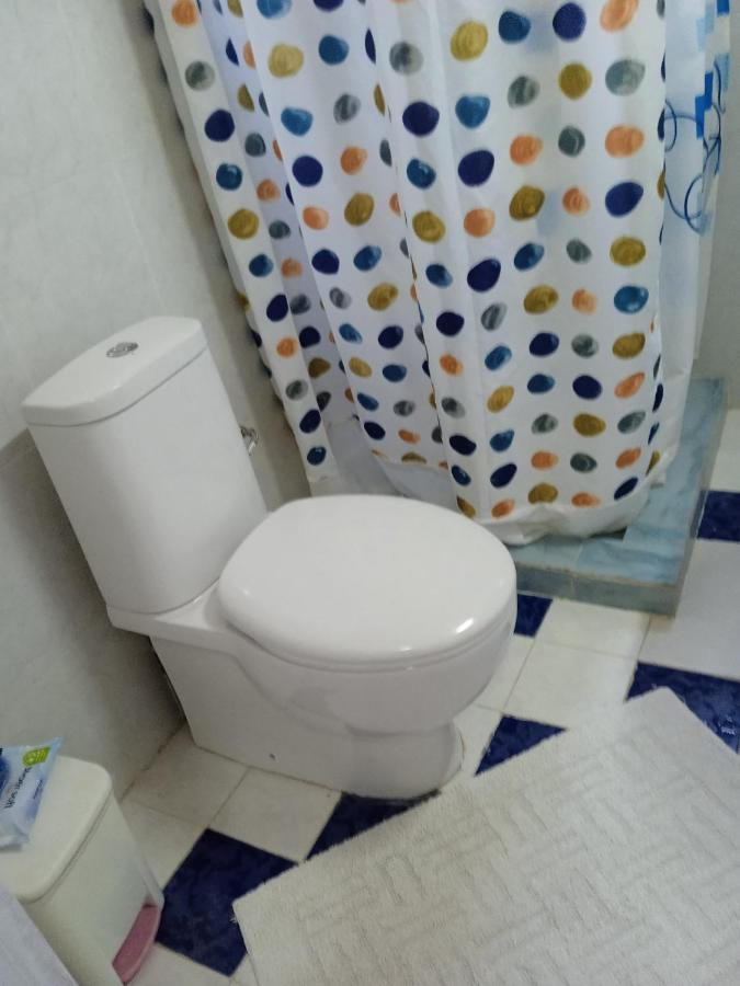 Rosemary House Літній будинок *